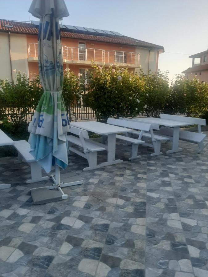 Family Hotel Coral Sozopol Exterior foto