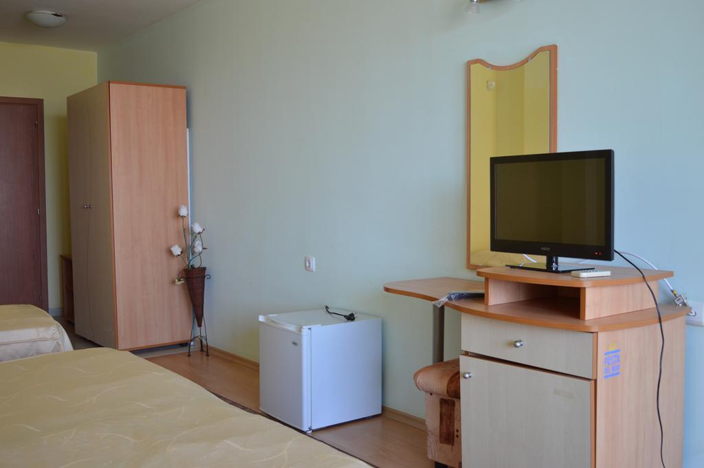 Family Hotel Coral Sozopol Exterior foto