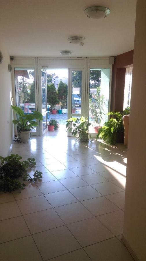 Family Hotel Coral Sozopol Exterior foto